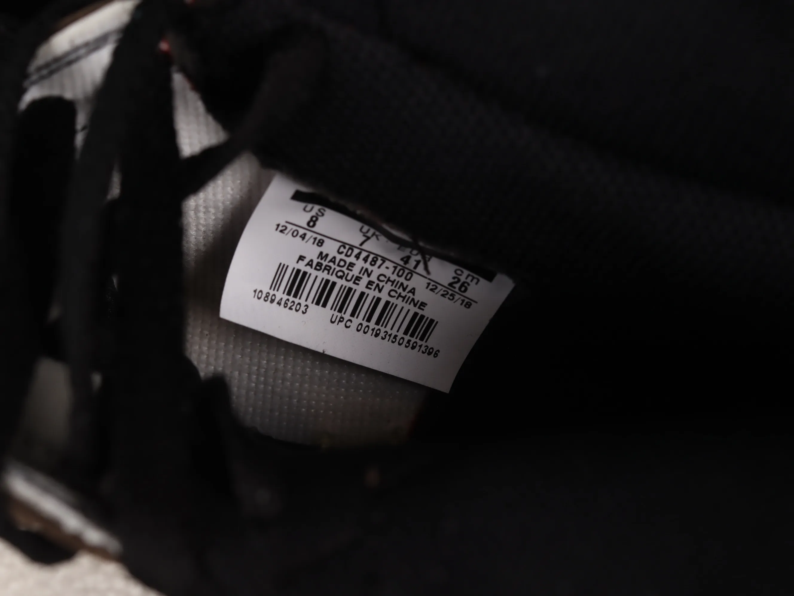 All Categories Air Jordan Jordan Series Basketball Shoes Air Jordan 1 High LJR Version Travis Scott x Air Jordan 1 High OG AJ1 Reverse Hook Limited Edition CD4487-100
